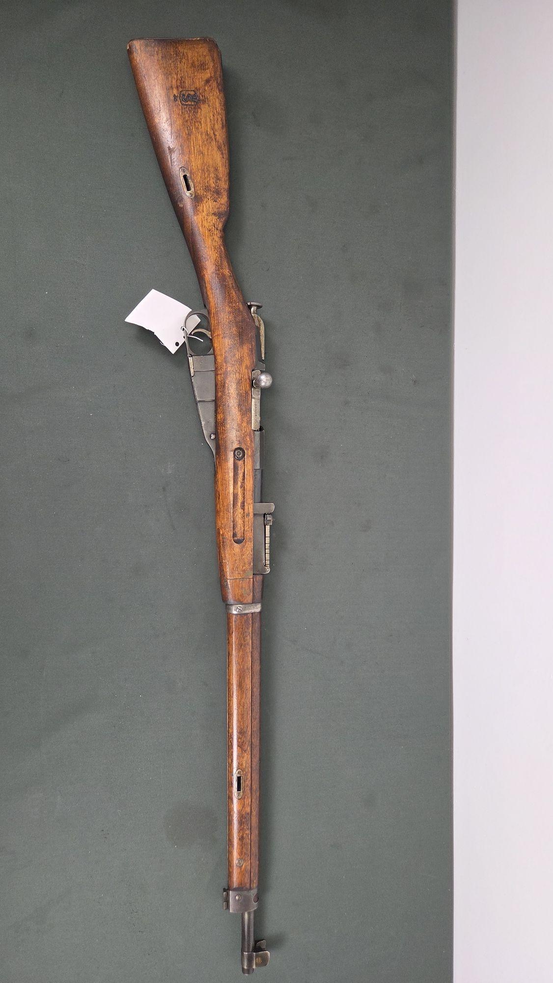 SKY-marked 1940-manufactured Finnish M28/30 rifle