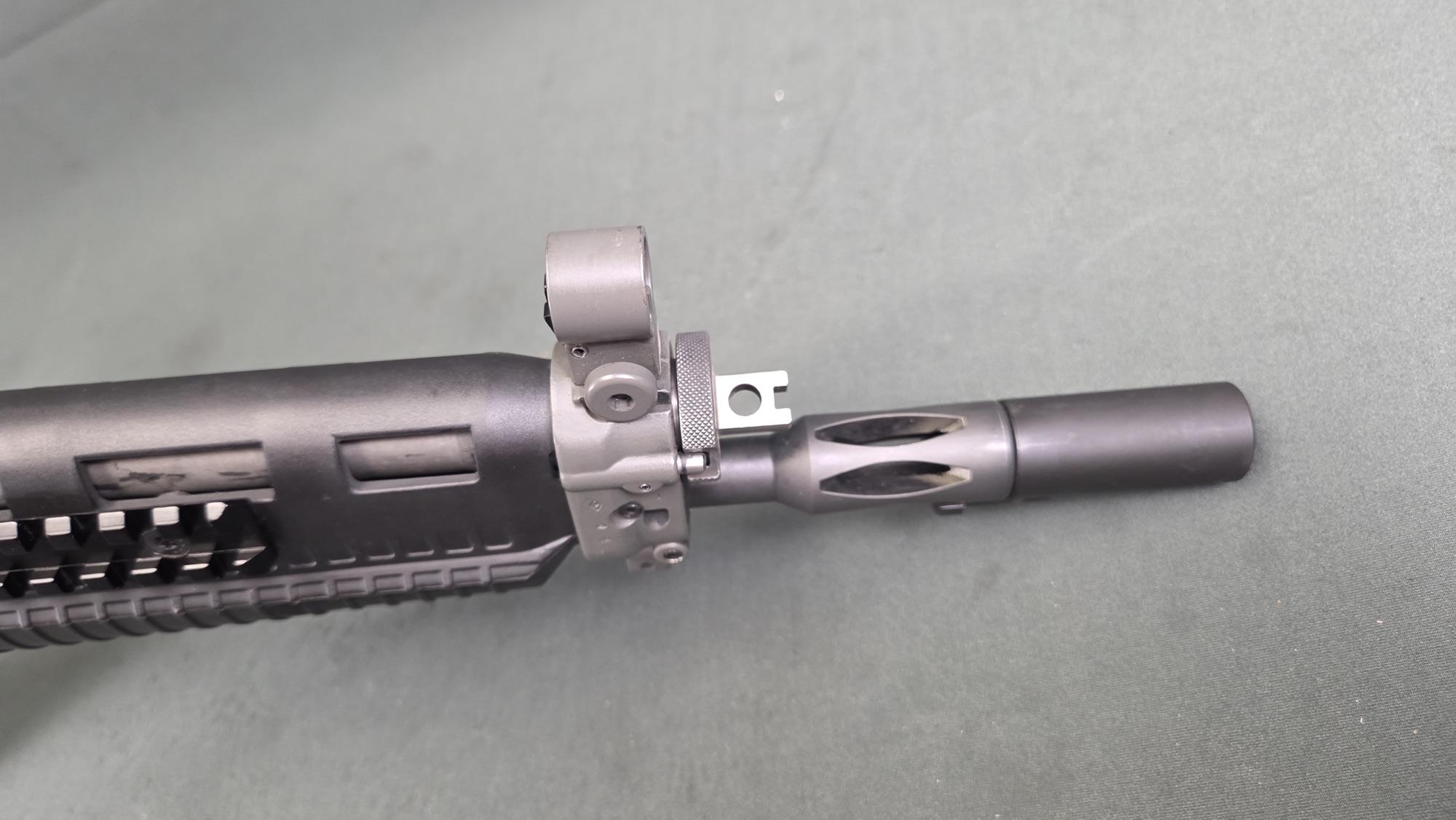 Swiss-made SIG SG 551-2 SP SWAT - Image 6