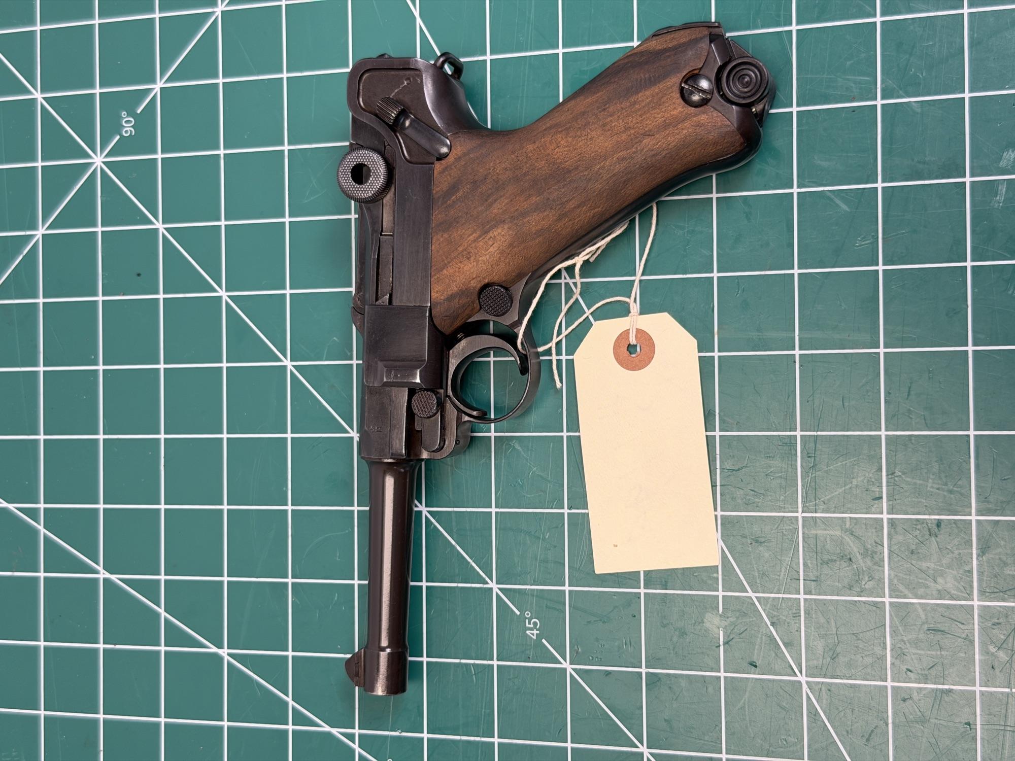 DWM Luger P08 pistol - Image 2