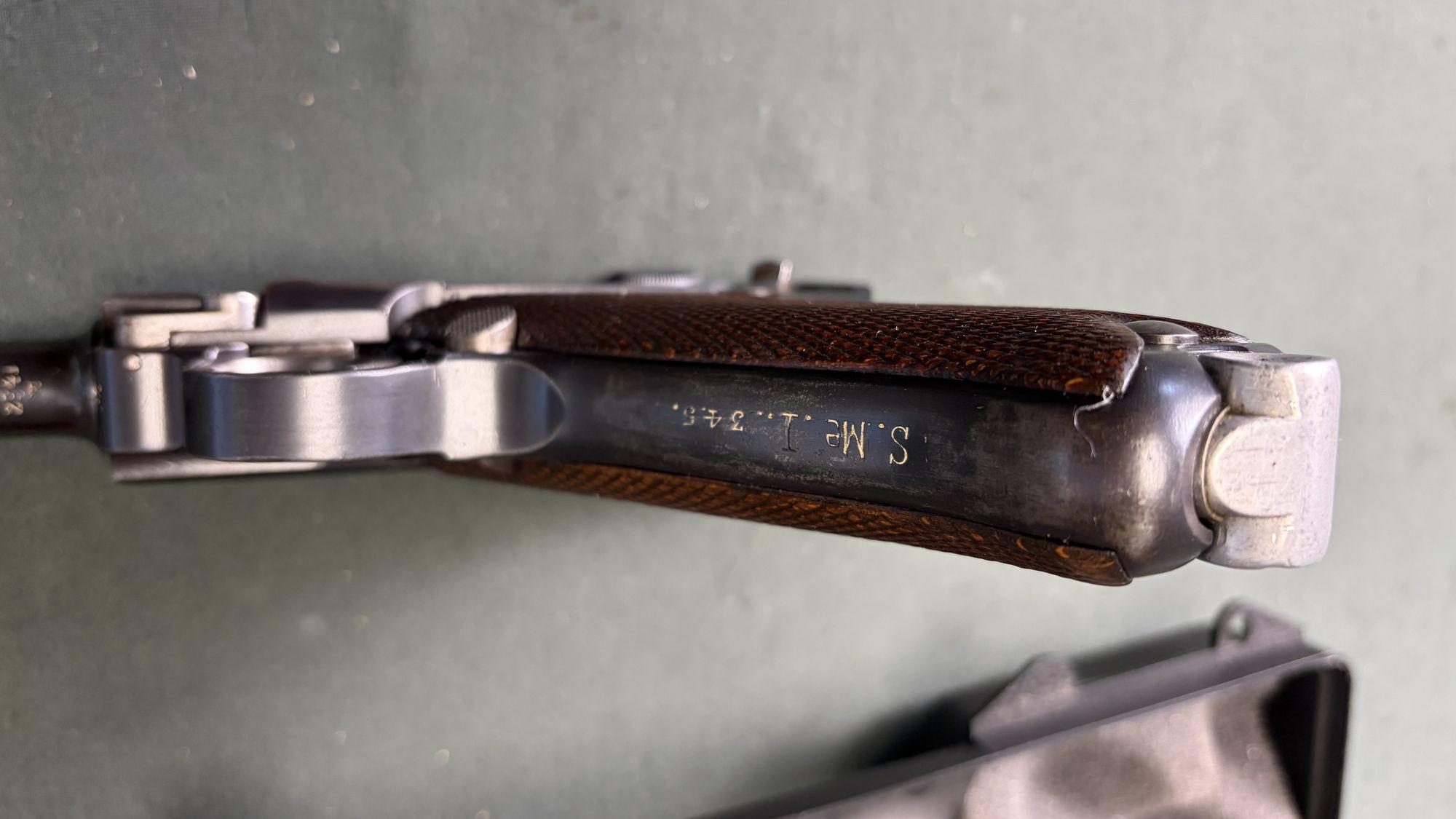 DWM P.08 Luger 9mm — 1918, Weimar Police, Matching - Image 4