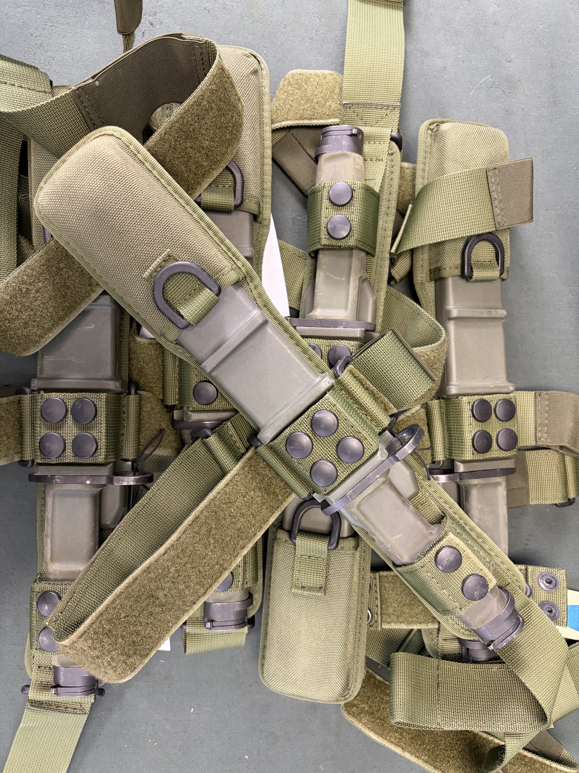 Extrema Ratio Fulcrum Bayonet — French VIGI FÉLIN Issue, Scabbard & Drop-Leg Harness - Image 3
