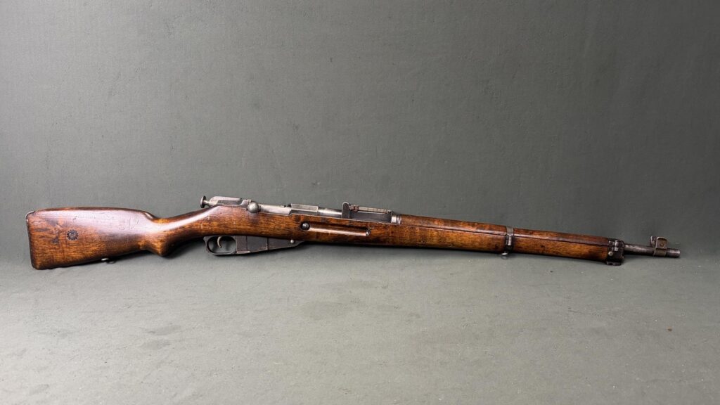 1942 SAKO Finnish M39 Mosin Nagant 7.62x54R Gear Cartouche Bright Bore