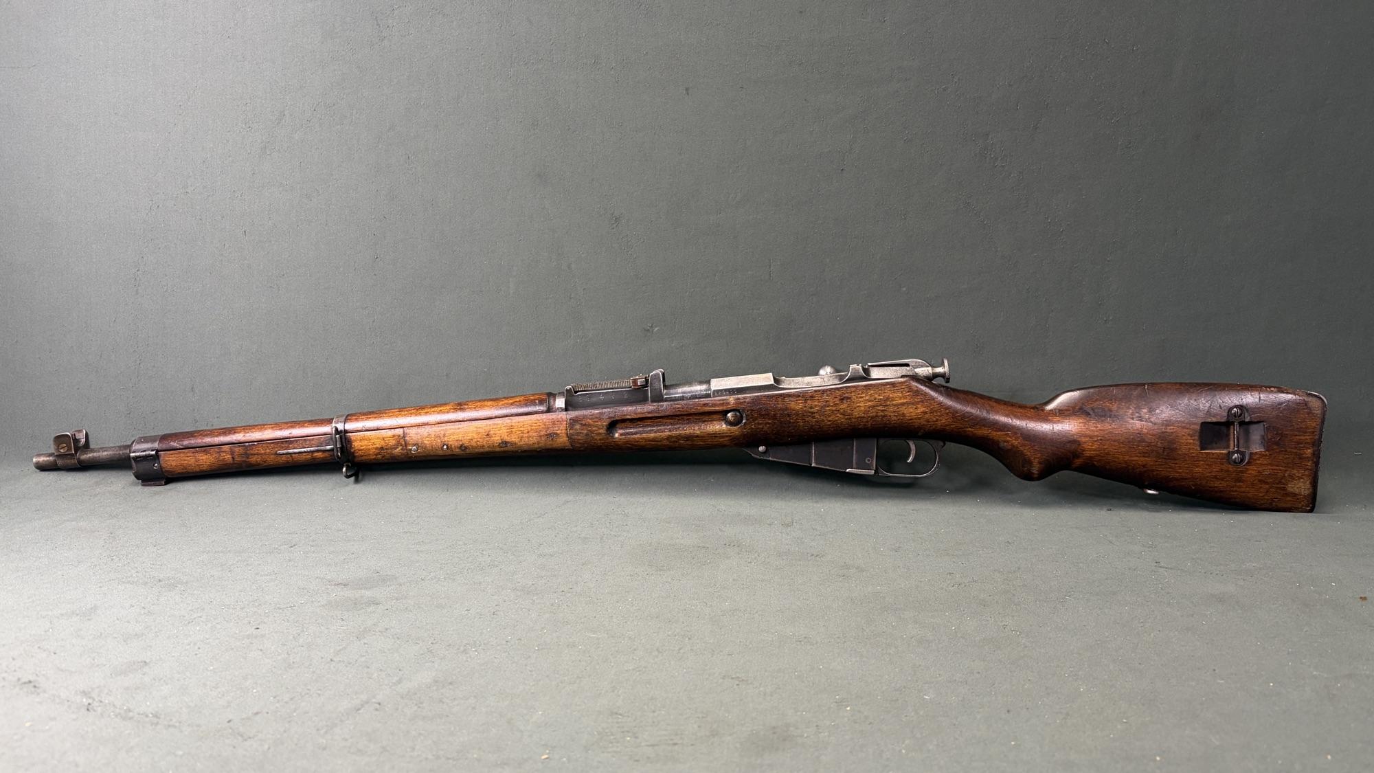 1942 SAKO Finnish M39 Mosin Nagant 7.62x54R Gear Cartouche Bright Bore - Image 2