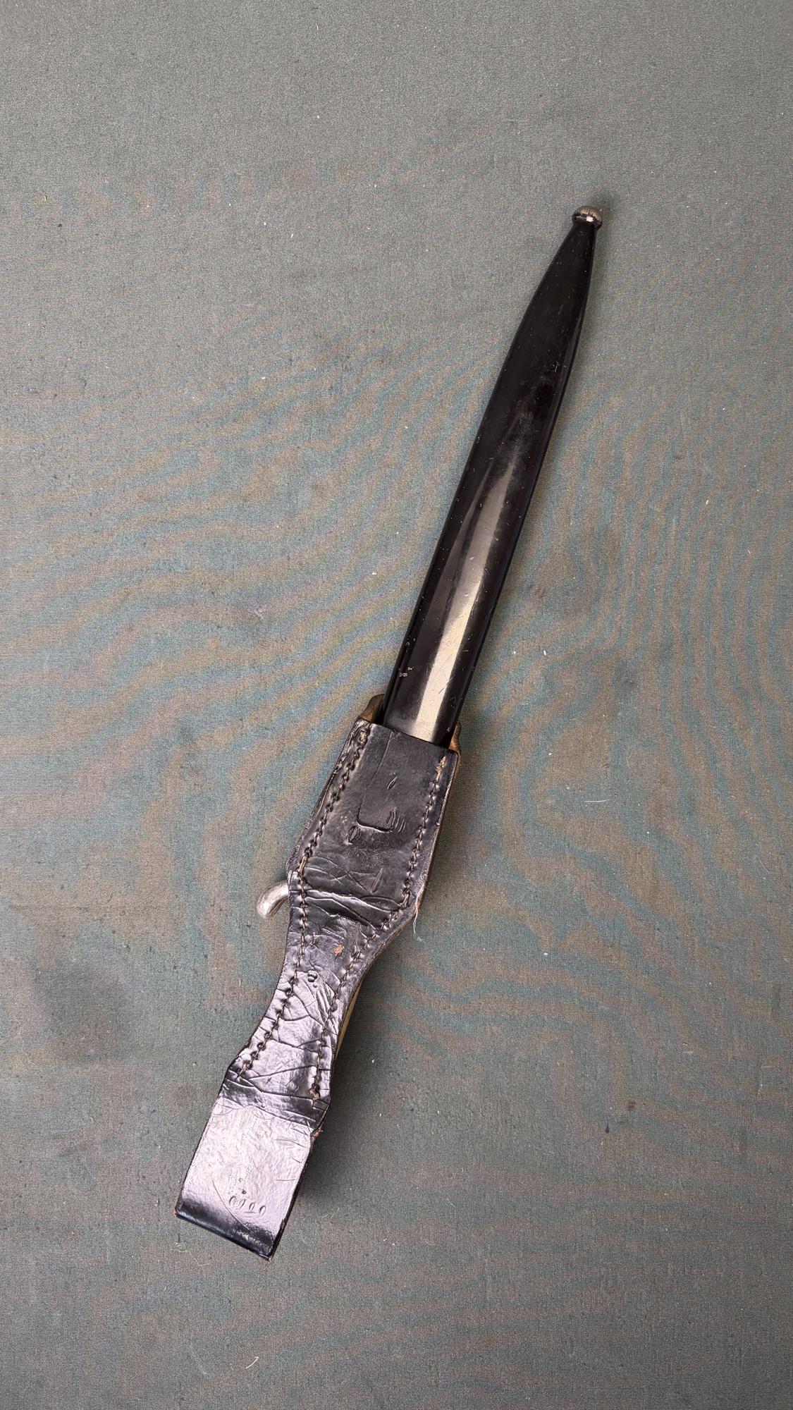 WWII German Army Dress Bayonet F.W. Höller Solingen Stag Grip with Frog - Image 2