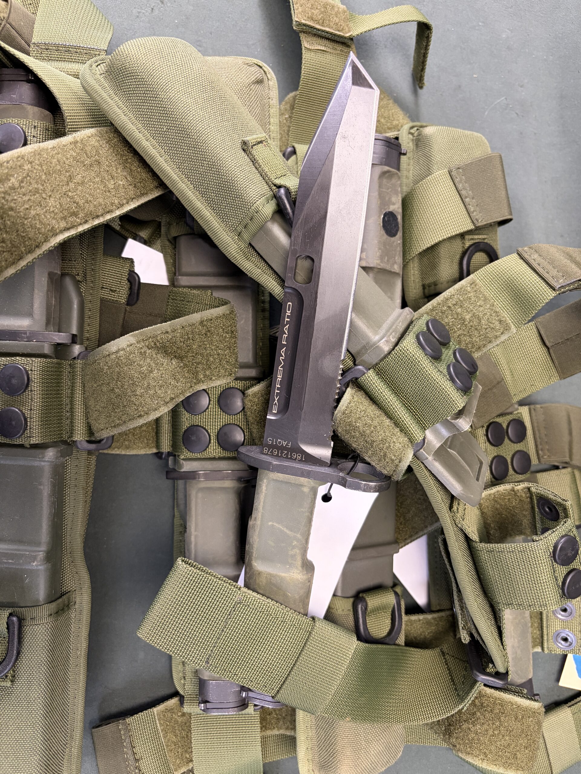 Extrema Ratio Fulcrum Bayonet — French VIGI FÉLIN Issue, Scabbard & Drop-Leg Harness