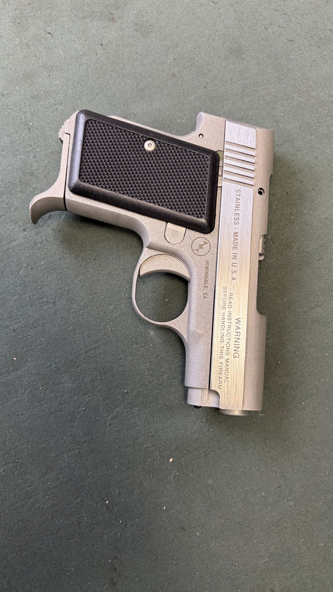 AMT Backup .380 ACP Single Action Stainless Like New with Four Magazines - Image 5