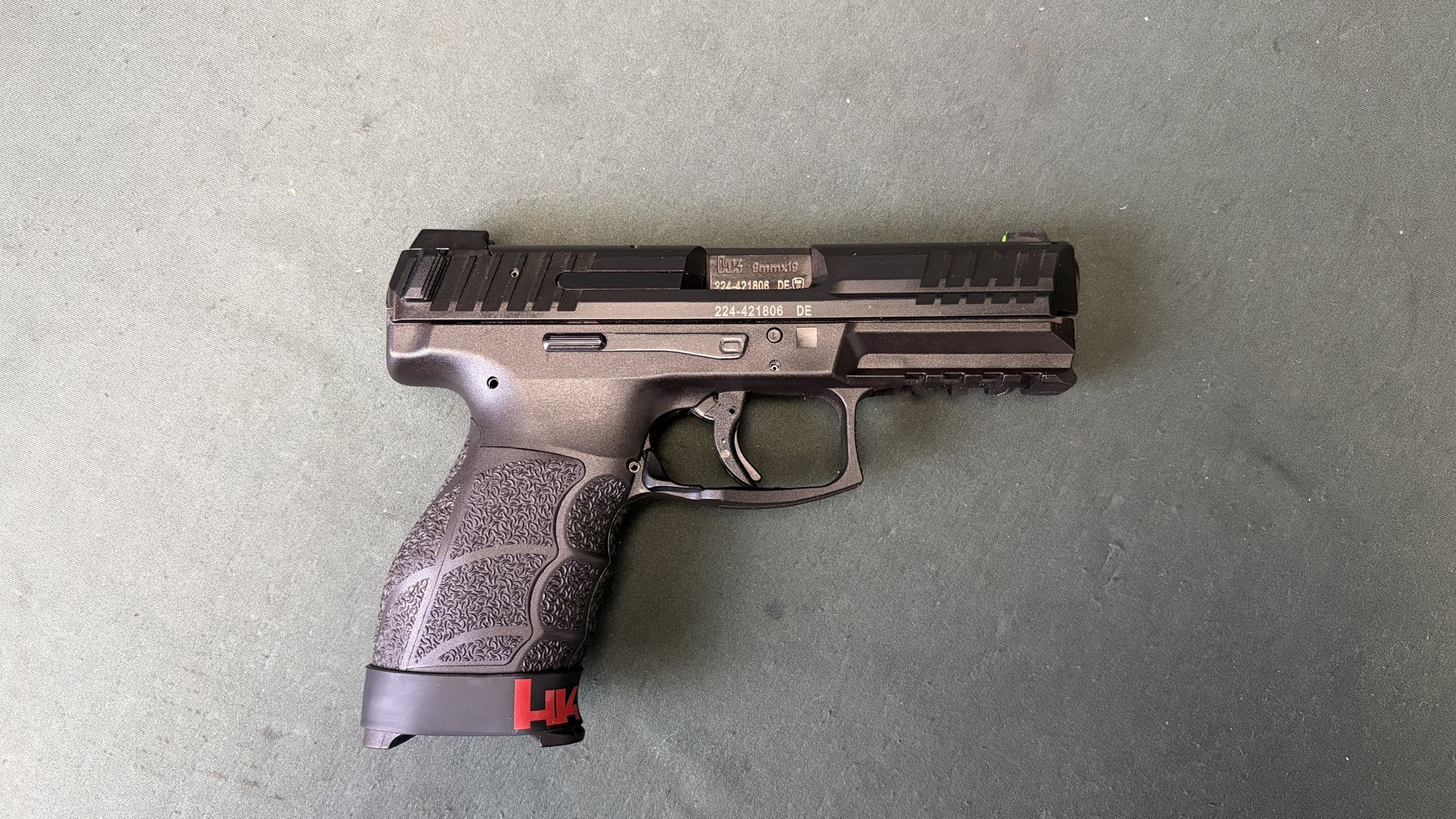 HK VP9 9mm Two 17 Round Magazines Like New Open Box German Made - Image 4