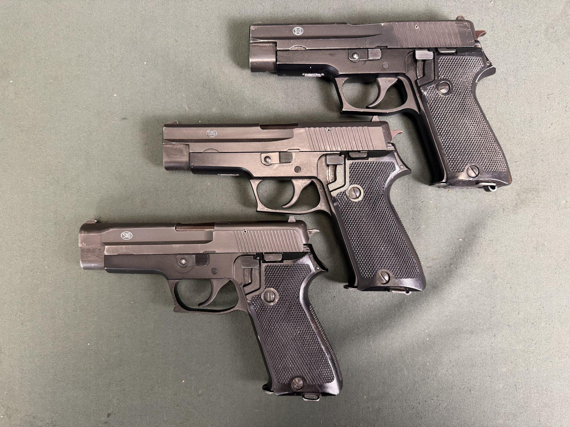SIG P75 / P220 9x19 Swiss Army Humpback — A1012644 - Image 6