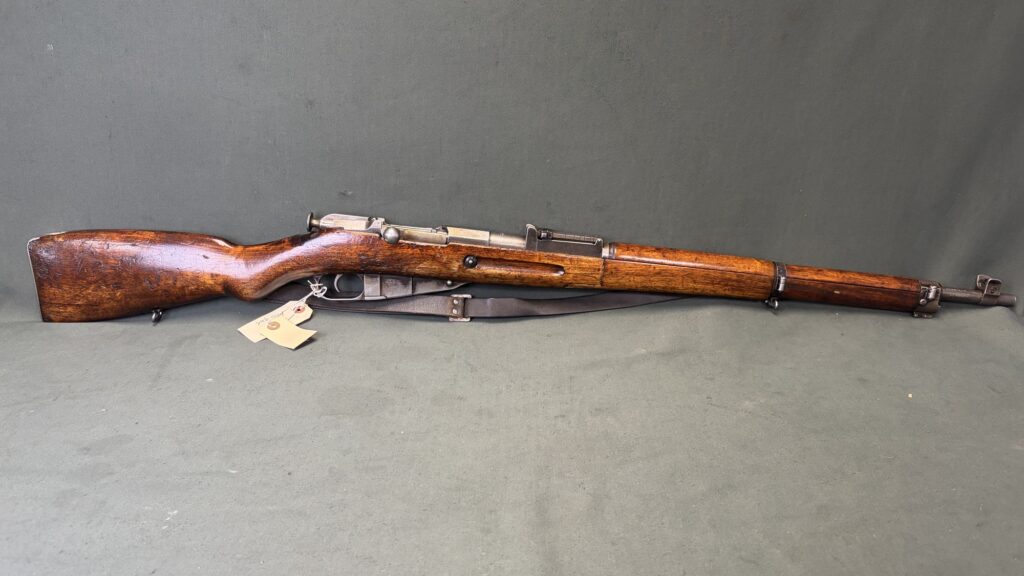 Finnish M39 Mosin-Nagant 7.62x53R Finn Matching with Original Sling